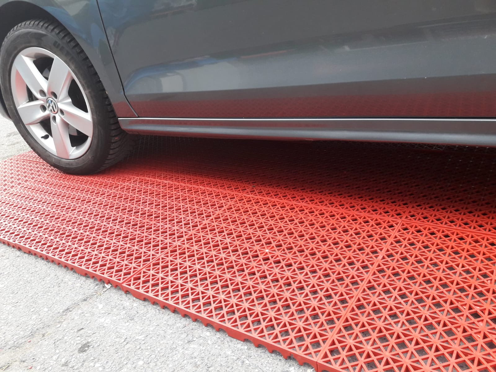 plastic floor tiles